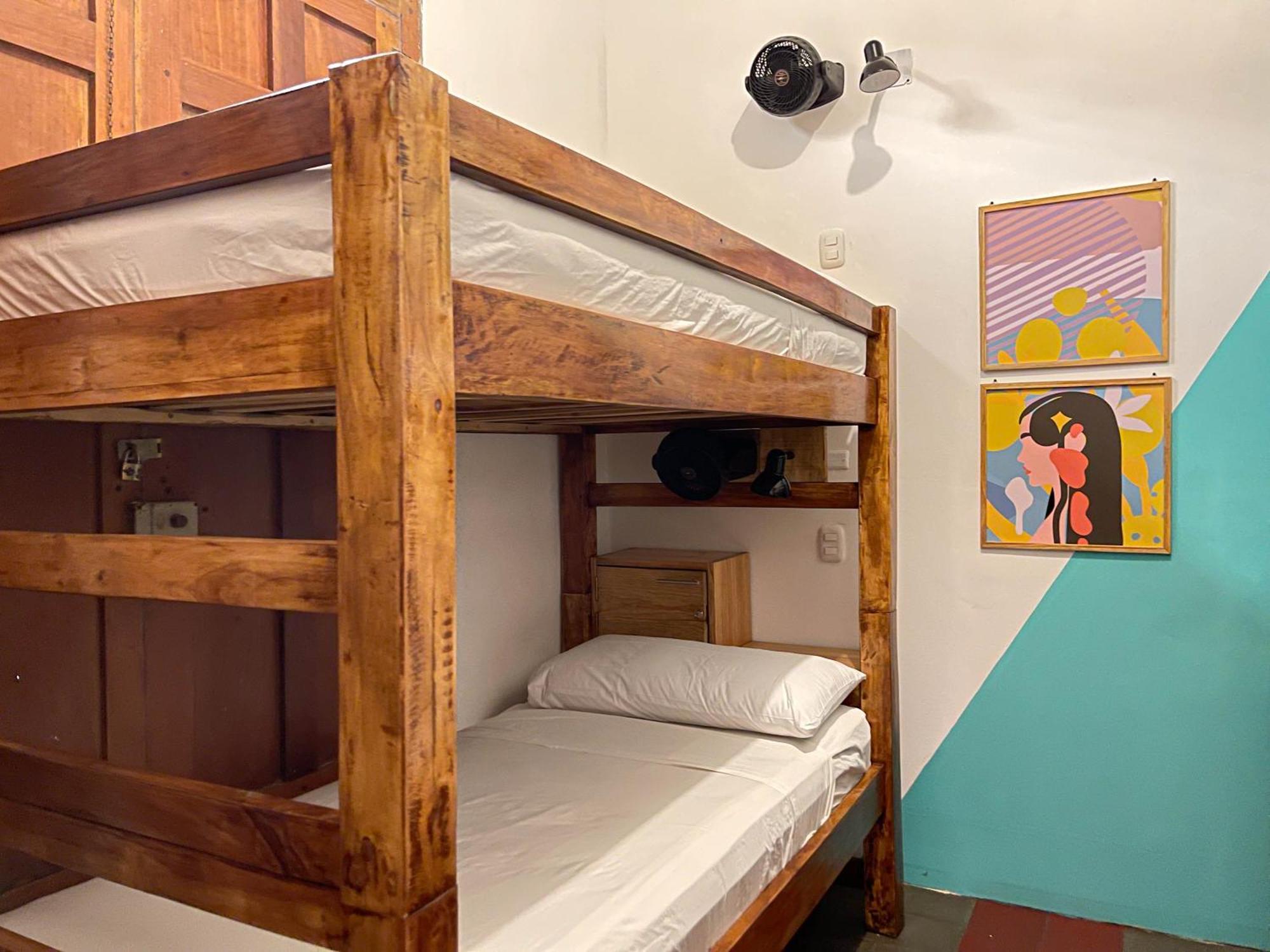 Oasis Hostel Granada Esterno foto