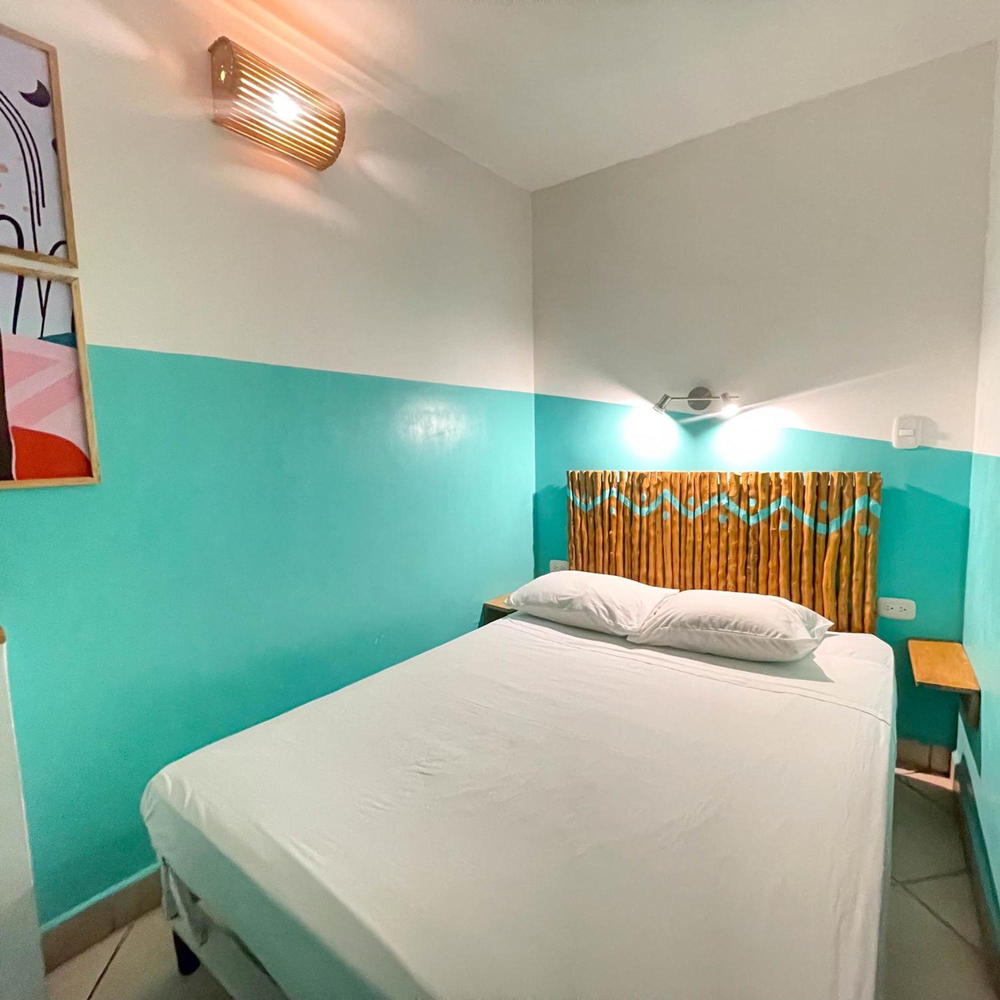 Oasis Hostel Granada Esterno foto